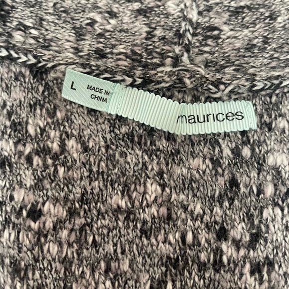 Maurice’s Large Sleeveless Cardigan - Picture 7 of 7